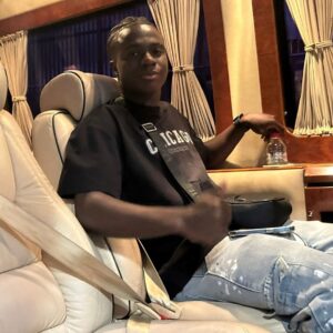 fatih tekkenin bu sabah gelecek dedigi futbolcu trabzona indi 2TxxwSVM