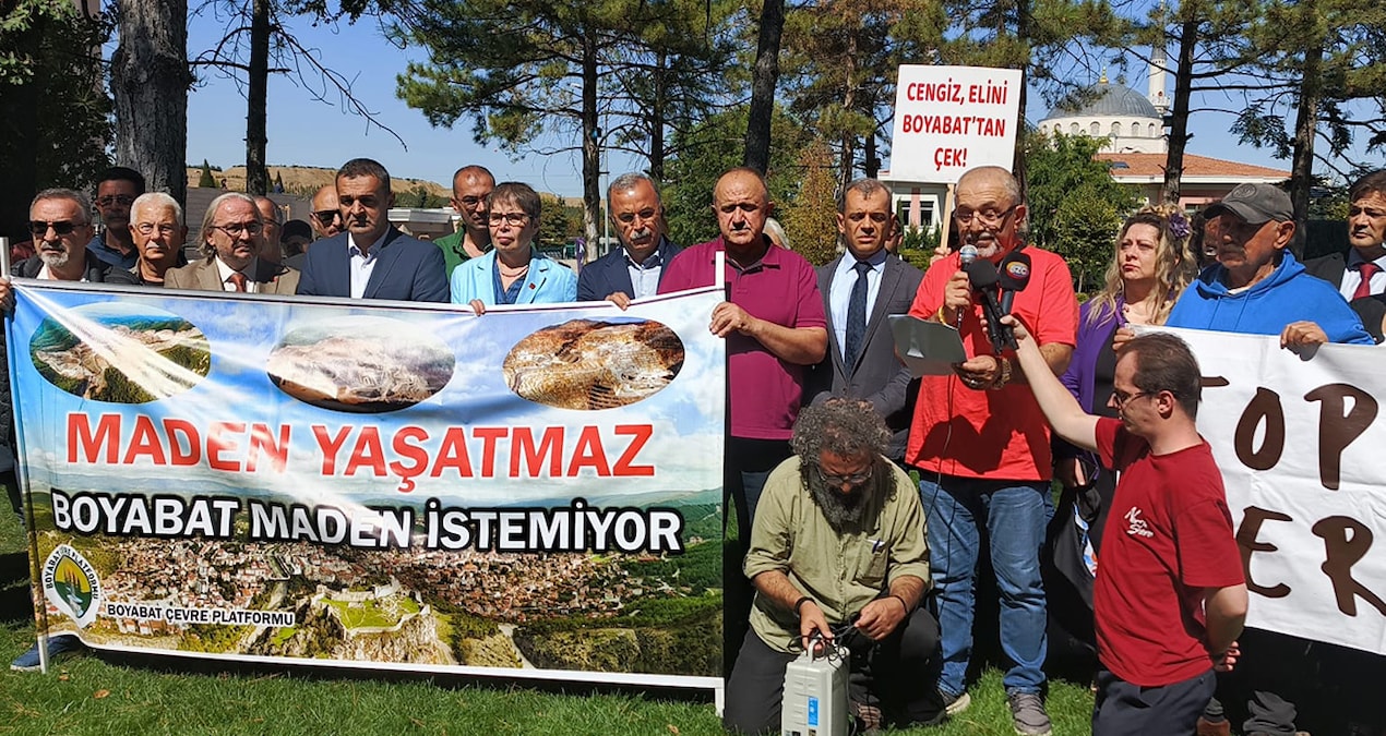 cengize sabahattin ali ile protesto YHEFLQVz