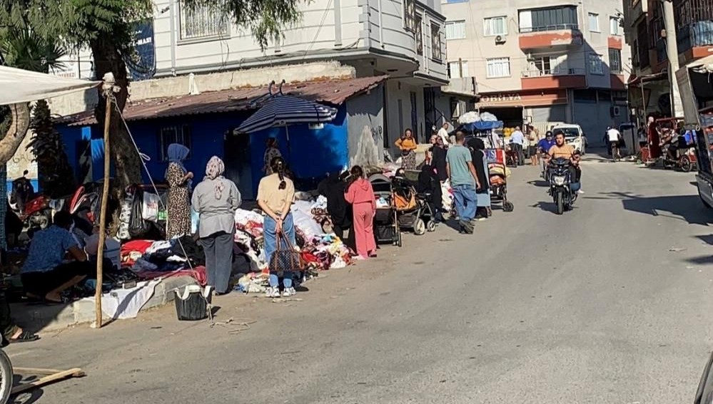 mersinde izinsiz pazar kaldirildi QzhbmINK