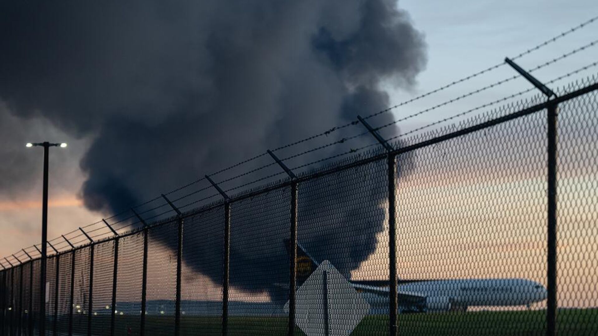 abdde kargo ucagi yerlesim yerine dustu en az 7 can kaybi QU6ba7ys.jpg