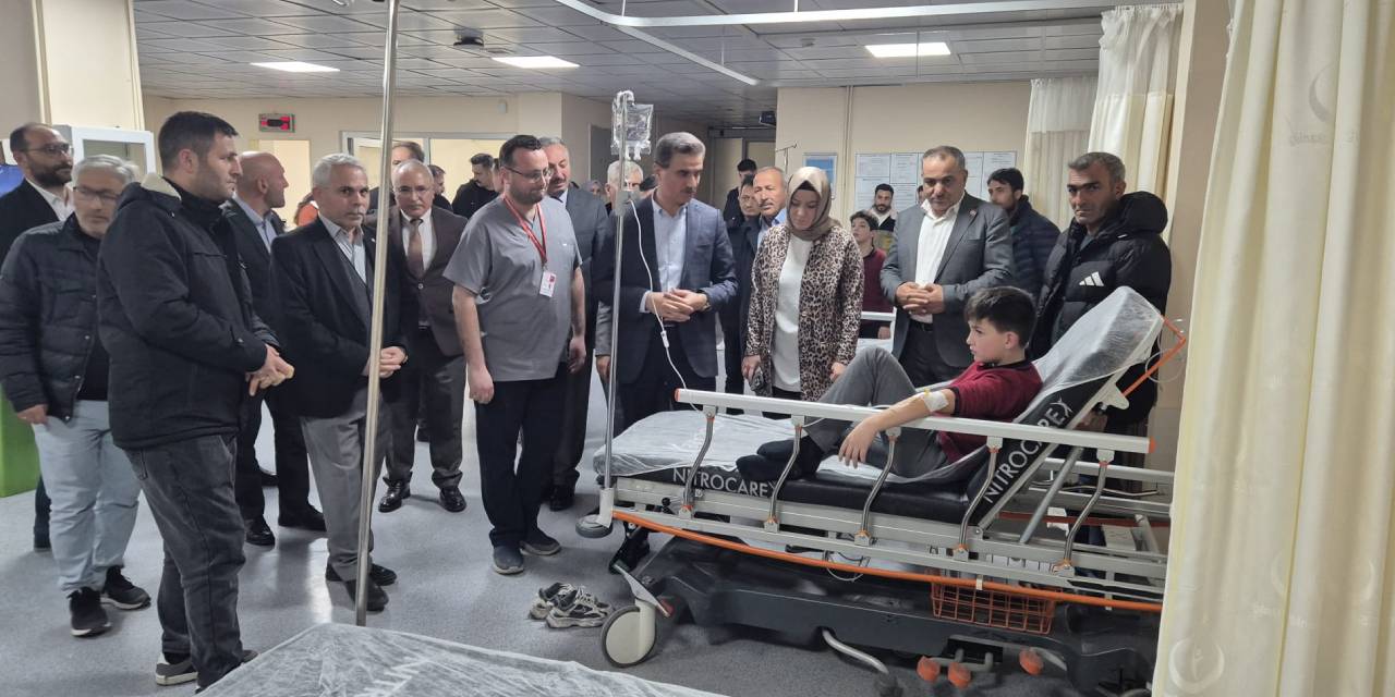 Gıda krizi derinleşiyor: 29 öğrenci yedikleri pideden zehirlendi