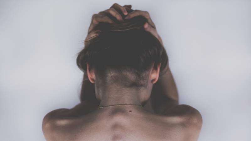 kadinlar ve yuksek gelirli ulkelerde yasayanlar daha fazla etkileniyor 28 milyar kisi bu saglik sorunuyla mucadele ediyor HzGDKktT.jpg