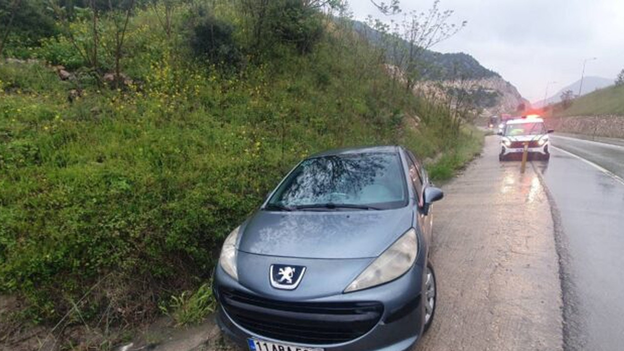 Bilecik’te Kötü Hava Koşulları Kazaya Neden Oldu