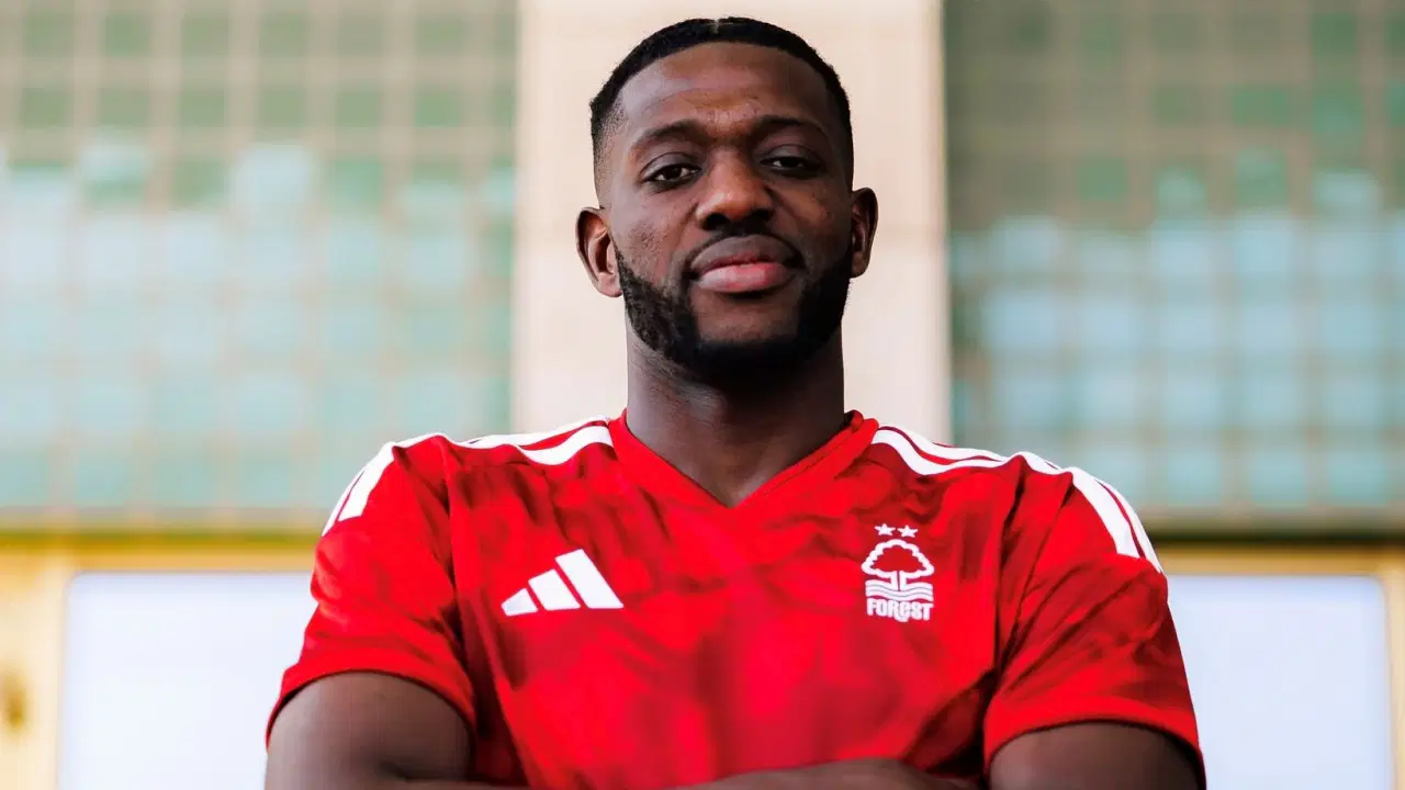 Nottingham foresttan ibrahim sangareye yeni sozlesme iSDeXbcz